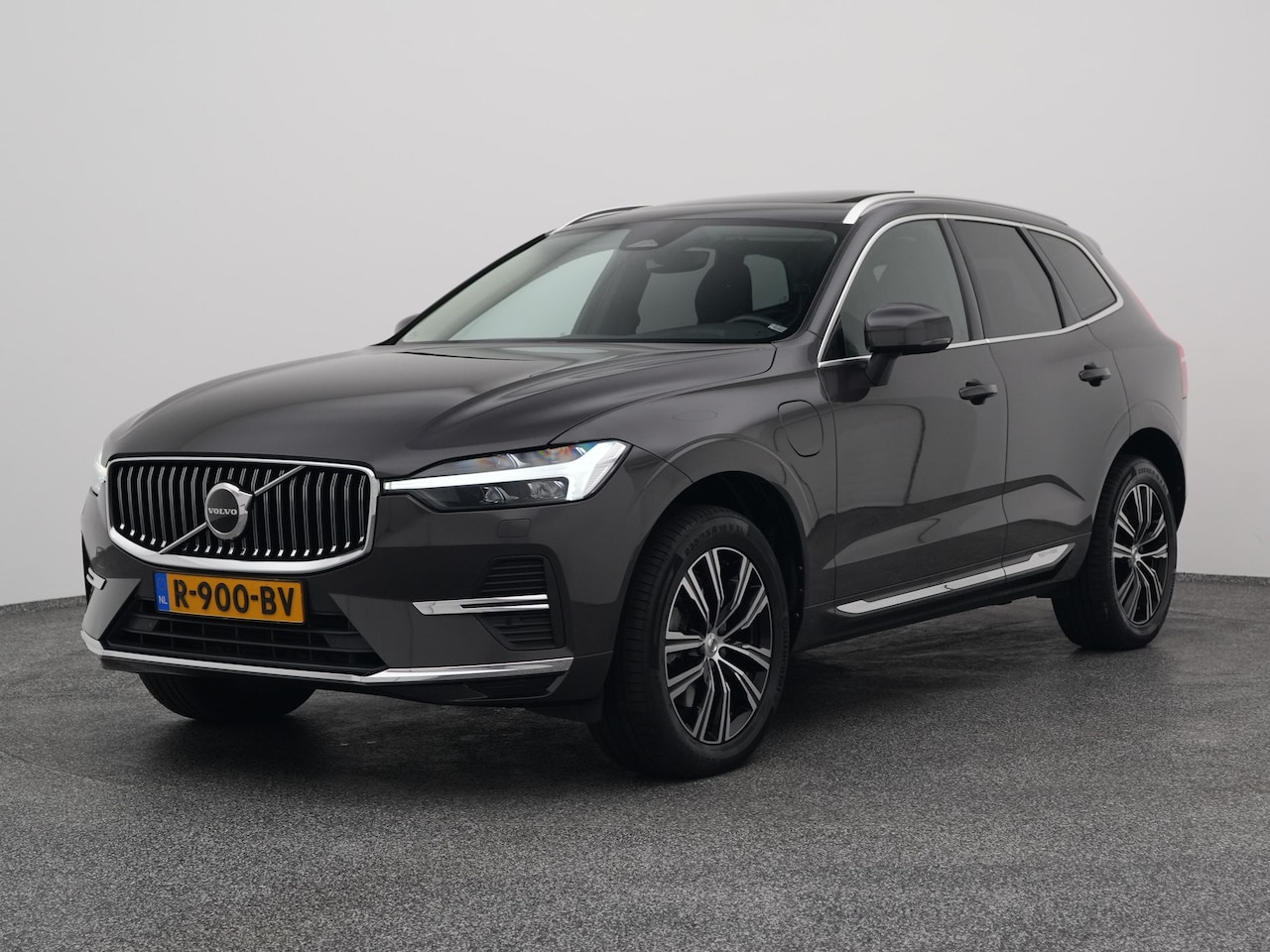 Volvo XC60 - 2.0 T6 Plug-in hybrid AWD Inscription Exclusive | PANO | CAMERA | MEMORY | KEYLESS | STOEL - AutoWereld.nl