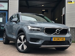 Volvo XC40 - 1.5 T5 Twin Engine Momentum Pro|Navi|Ecc|Lmv|Pdc|Trekhaak