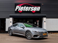 Volkswagen Arteon - 2.0 TSI 3x R-Line PANO ACC CARPLAY