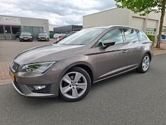 SEAT Leon ST - 1.4 EcoTSI FR Connect CLIMA/CRUISE/NAVI/CAMERA
