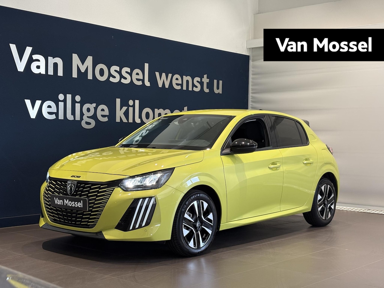 Peugeot 208 - 1.2 Hybrid 100 e-DCS6 Allure - AutoWereld.nl