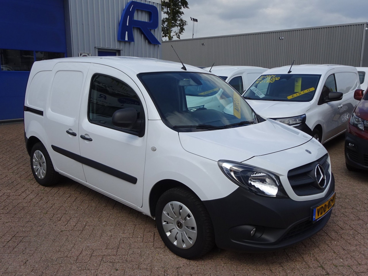 Mercedes-Benz Citan - 109 CDI AIRCO CRUISE NAVIGATIE - AutoWereld.nl