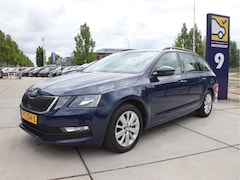 Skoda Octavia Combi - 1.0 TSI Greentech Ambition Carplay, Cruise, PDC, NAP Zomeractie