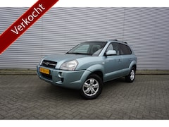 Hyundai Tucson - 2.0i Style Executive Climate / Navi / Cruise / Elektr. ramen / Parkeersens. / Trekhaak / N