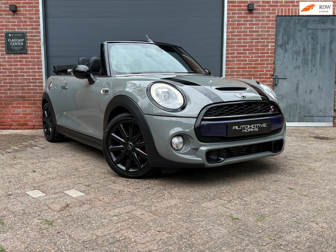 MINI Cabrio - 2.0 Cooper S Chili l Harman Kardon l Stoelverwarming l Cruise Control l Voorruitverwarming - AutoWereld.nl