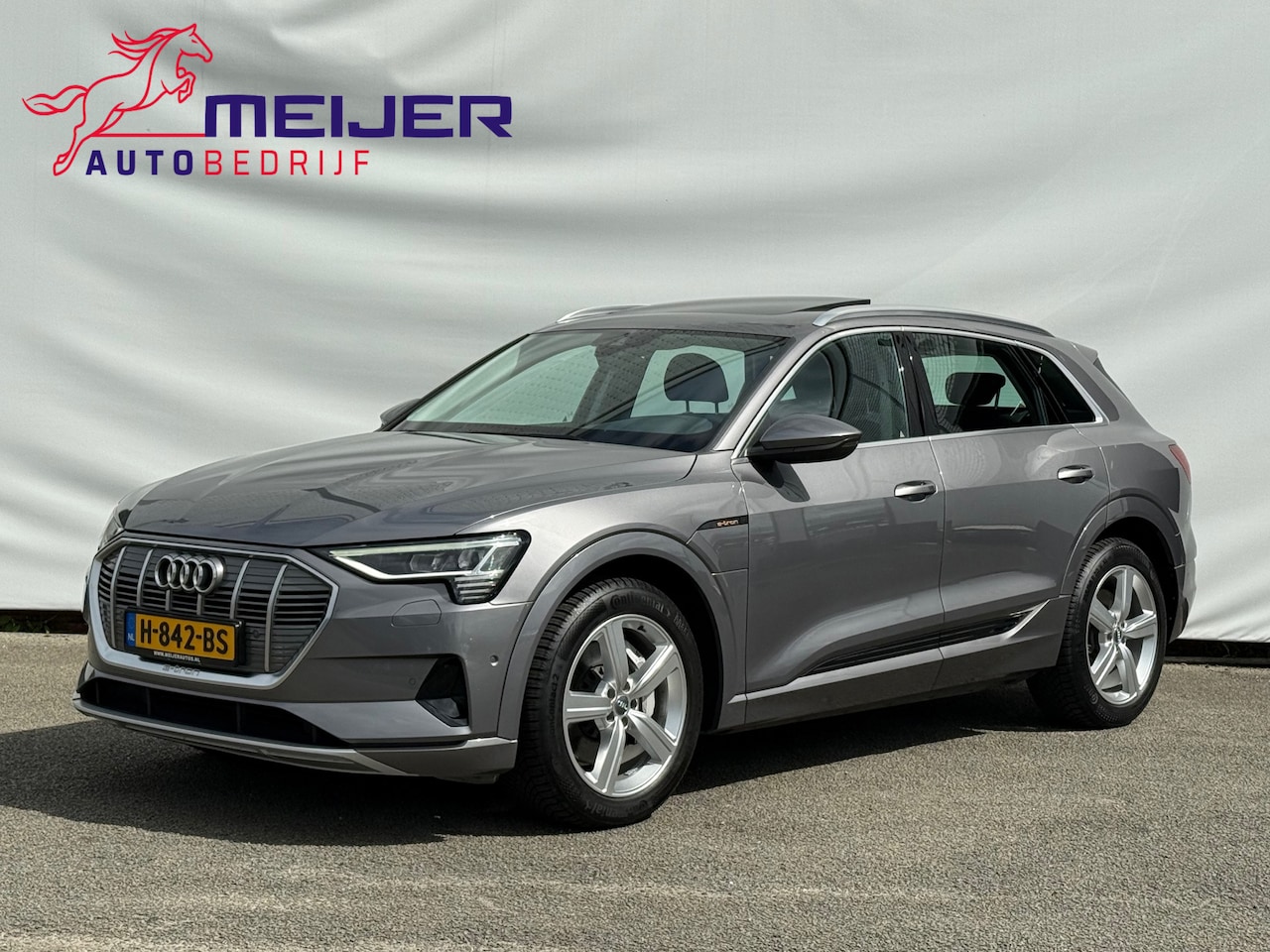 Audi e-tron - E-tron 50 quattro Launch edition plus 71 kWh SOH 88 | Panoramadak | Cruise | Navigatie | C - AutoWereld.nl