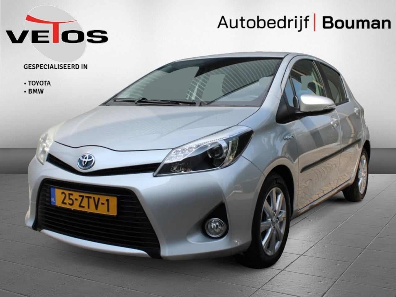 Toyota Yaris - 1.5 Full Hybrid Aspiration / Camera / Airco - AutoWereld.nl