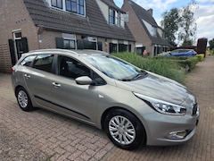 Kia Cee'd Sportswagon - 1.6 GDI ComfortLine 2e eigenaar, schadevrij