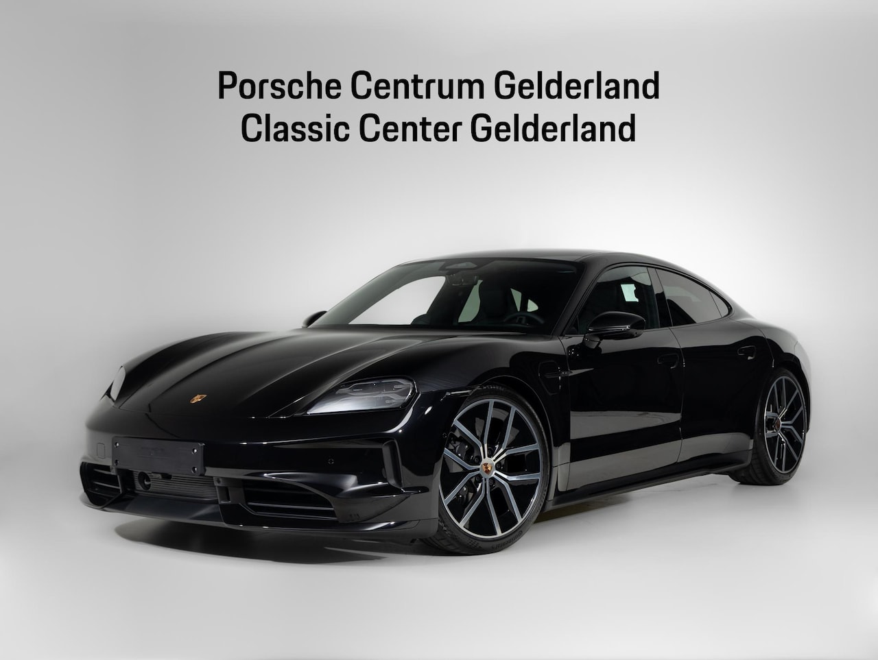 Porsche Taycan - Black Edition - AutoWereld.nl