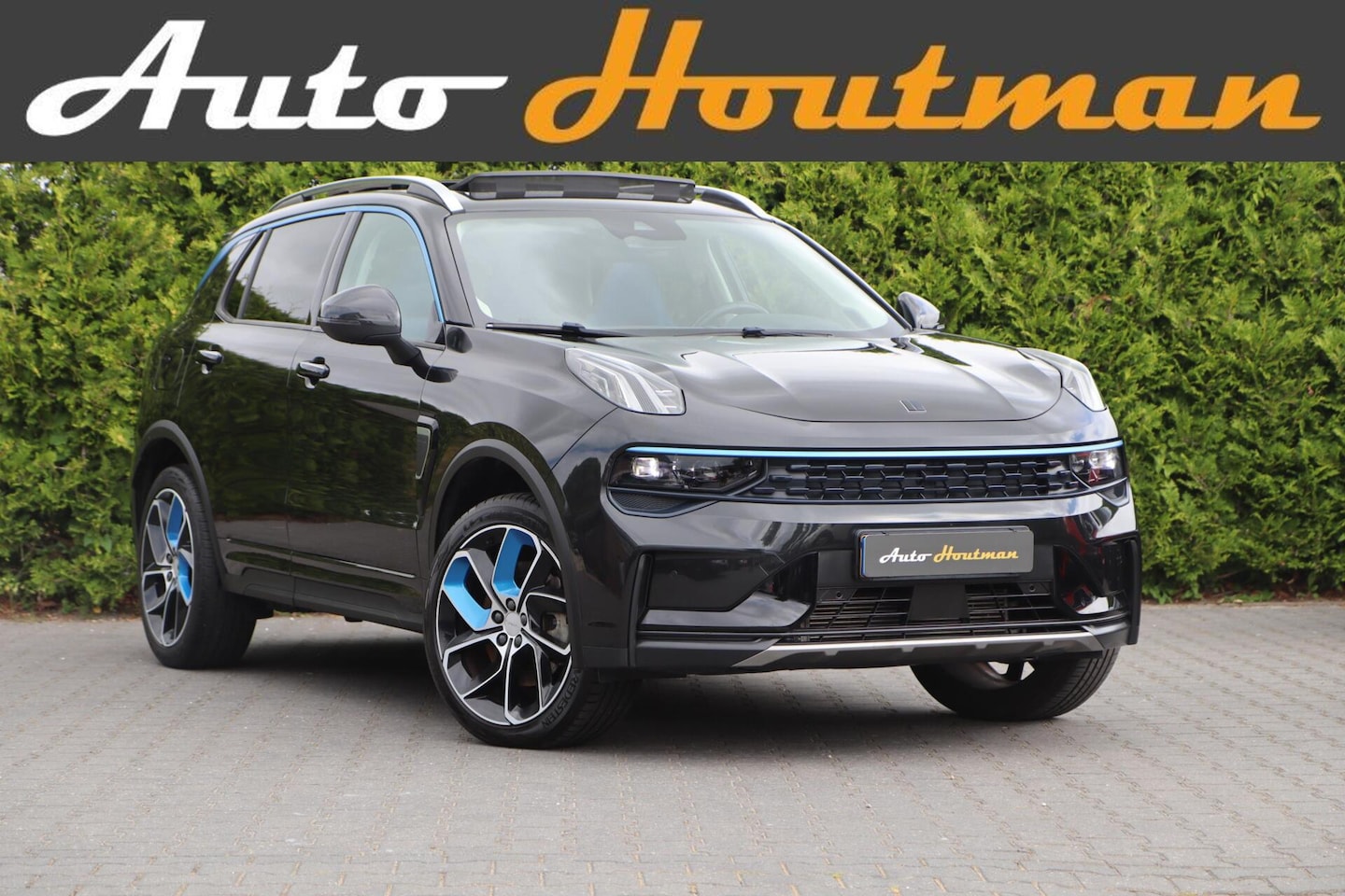 Lynk & Co 01 - 1.5 PLUG-IN HYBRID 262 Pk | PANO ☀️ | 360° CAMERA - AutoWereld.nl