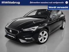 SEAT Leon - 1.5 eTSI FR Launch Edition / Navigatie / App connect / Dodehoek herkenning / Parkeersensor