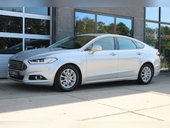 Ford Mondeo - 1.5 TDCi Titanium HB EURO6 Dealer Onderhouden