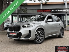 BMW iX1 - xDrive30 67 kWh M Sport panoramadak en trekhaak