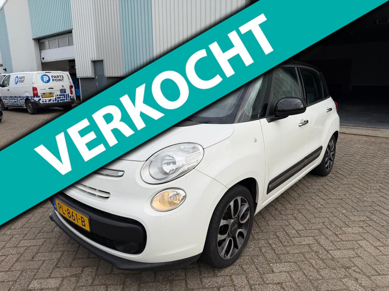 Fiat 500 L - 1.4-16V Easy - Cruise - Airco - Trekhaak - PDC - AutoWereld.nl