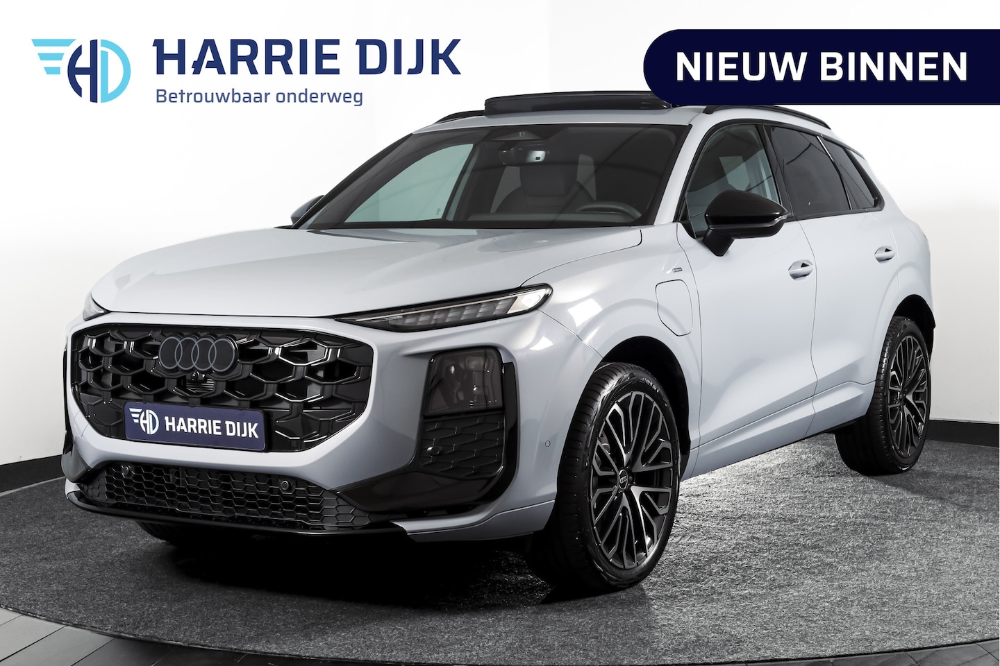 Audi Q3 - 1.5 e-hybrid S edition | S/K-Panodak | Elek. Trekhaak | Tech Pack Plus | Adapt. Cruise | S - AutoWereld.nl