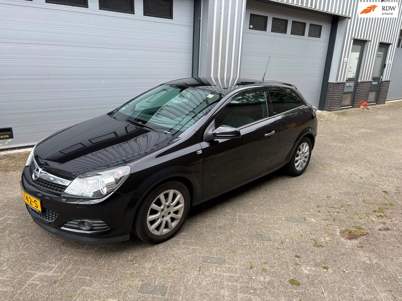 Opel Astra GTC - 1.4 Business! Airco! 161 DKM! Boekjes! - AutoWereld.nl