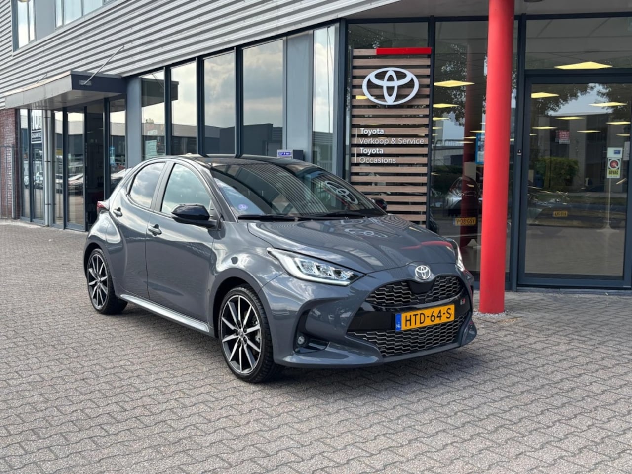 Toyota Yaris - 1.5 Hyb.130 GR SPORT | Pano- dak | JBL | Stoel & Stuurwiel VW | Dodehoek | 8.535 km - AutoWereld.nl