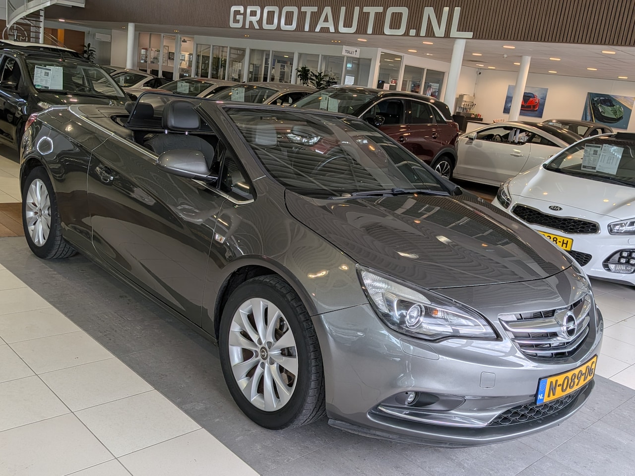 Opel Cascada - 1.6 Turbo Innovation Automaat, Airco, Tiptronic, Cruise Control - AutoWereld.nl