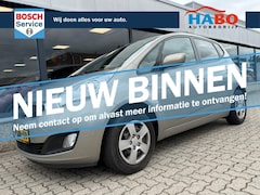 Kia Venga - 1.4 CVVT 20TH ANNIVERSARY AC/CRUISE/NAV/CAMERA/TREKHAAK