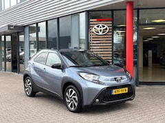 Toyota Aygo X - 1.0 VVT-i S-CVT Puls | Automaat | Apple Carplay | Camera | 17 LMV | Stoel vw | 8.826 km