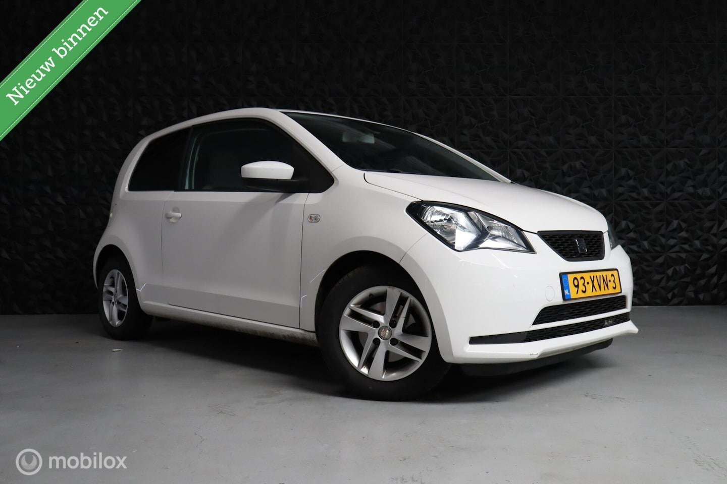 SEAT Mii - 1.0 Style Chic | Start&Stop | Airco | Elektr.ramen - AutoWereld.nl