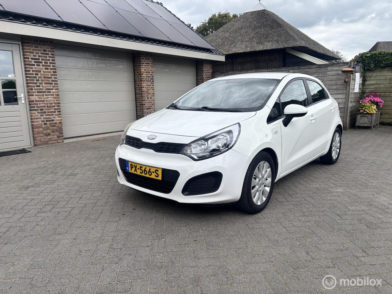 Kia Rio - 1.4 CVVT Comfort Pack 1.4 CVVT Comfort Pack - AutoWereld.nl