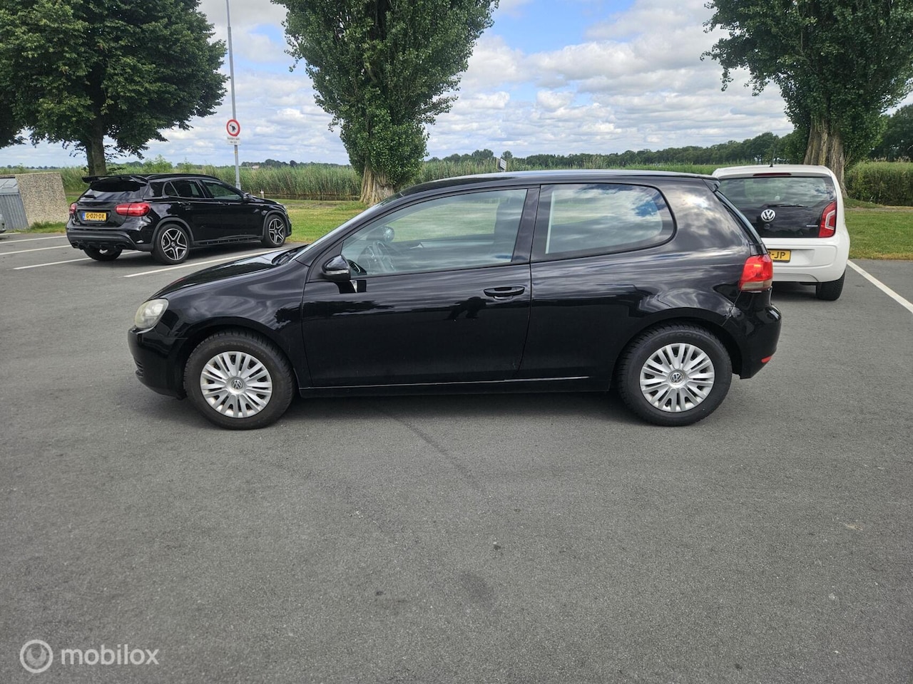 Volkswagen Golf - 1.4 Easyline lange apk airco el ramen cv