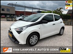 Toyota Aygo - 1.0 VVT-i x-fun Airco, Bluetooth, LED