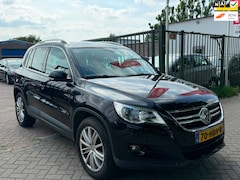Volkswagen Tiguan - 1.4 TSI Sport&Style 4Motion 2e eigenaar dealer onderhouden Airco elektrische ramen cv op a