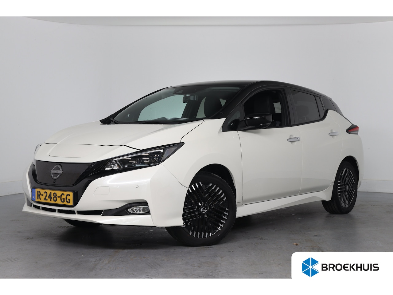 Nissan LEAF - e+ Tekna 62 kWh | Dealer Onderhouden! | Bose | Cruise Adaptive | Trekhaak | 360 Camera | S - AutoWereld.nl
