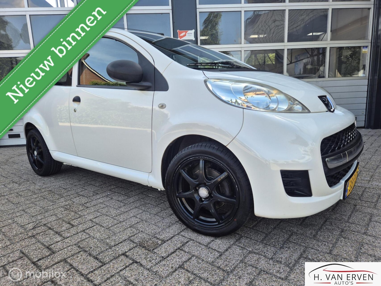 Peugeot 107 - 1.0-12V AIRCO 1E EIGENAAR NAP! - AutoWereld.nl