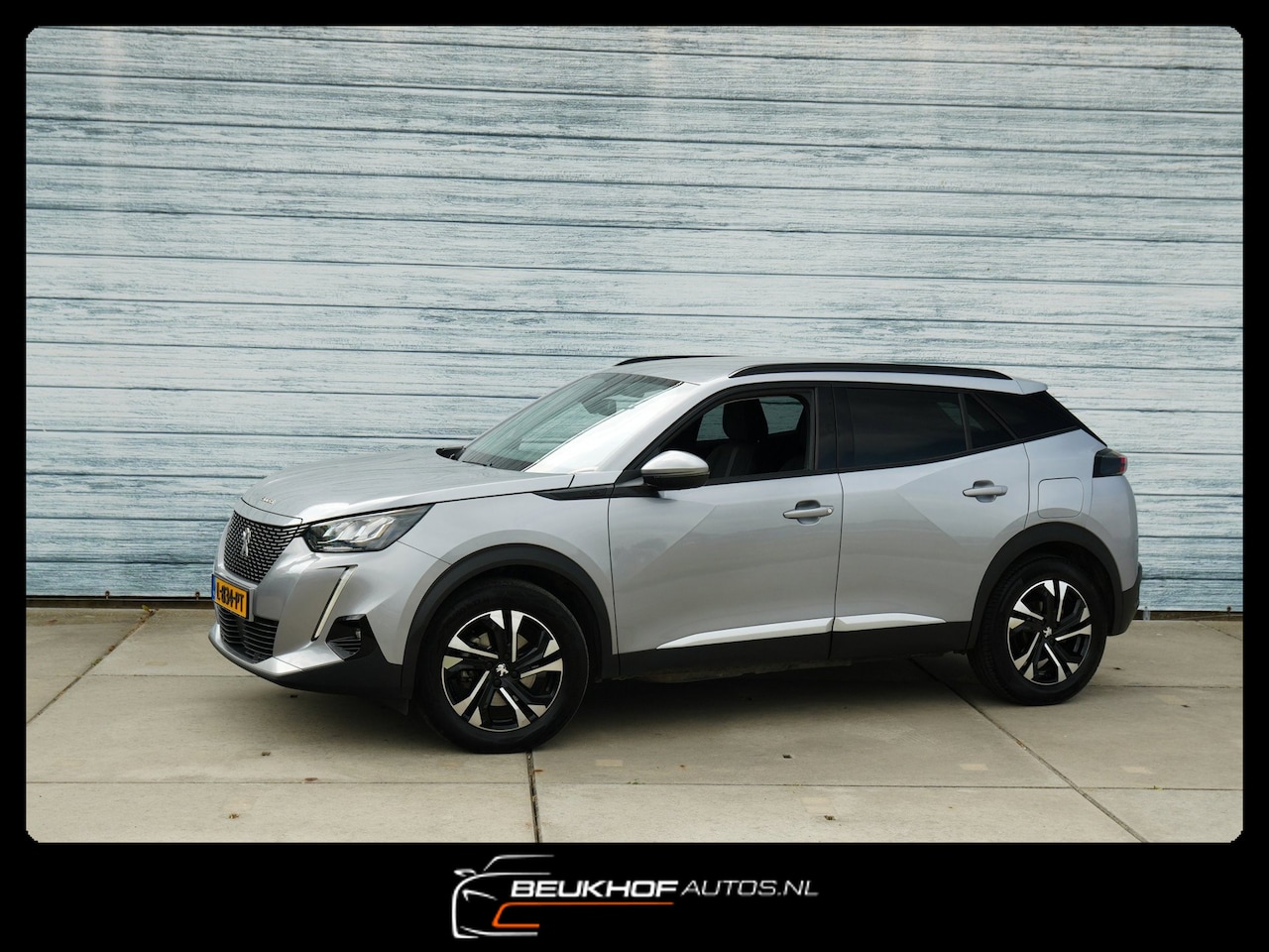 Peugeot e-2008 - EV Allure 50 kWh Leer Cam Carplay Navi Soh96% - AutoWereld.nl