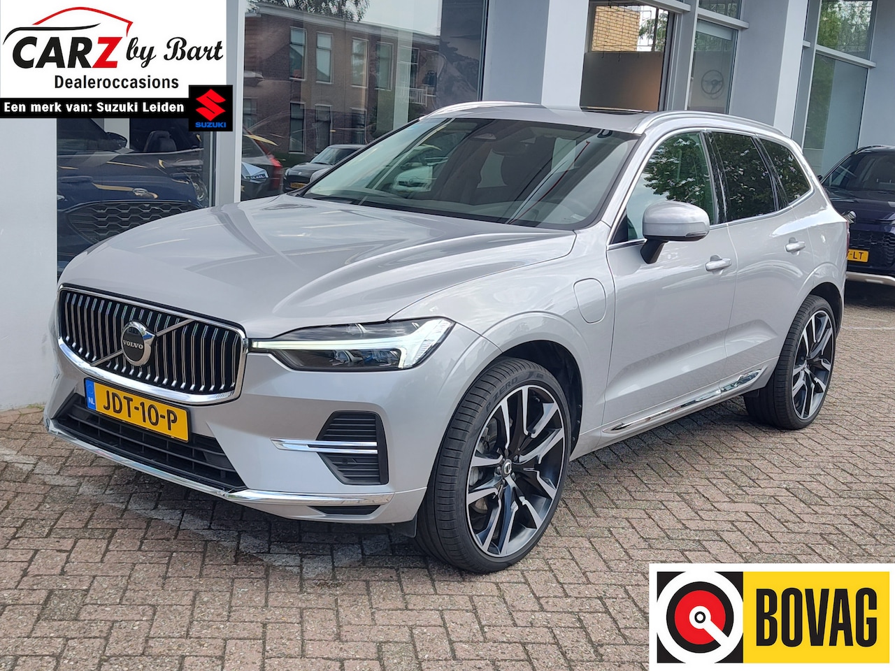 Volvo XC60 - 2.0 T6 PLUG-IN HYBRID AWD CORE BRIGHT Open dak | Google Maps | Keyless - AutoWereld.nl