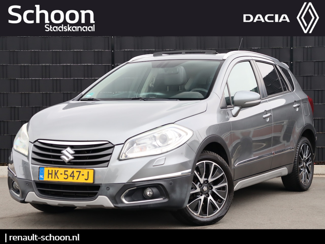Suzuki SX4 S-Cross - 1.6 High Executive AllGrip Automaat | Pano | Leder | Trekhaak | Stoelverwarming | Camera | - AutoWereld.nl