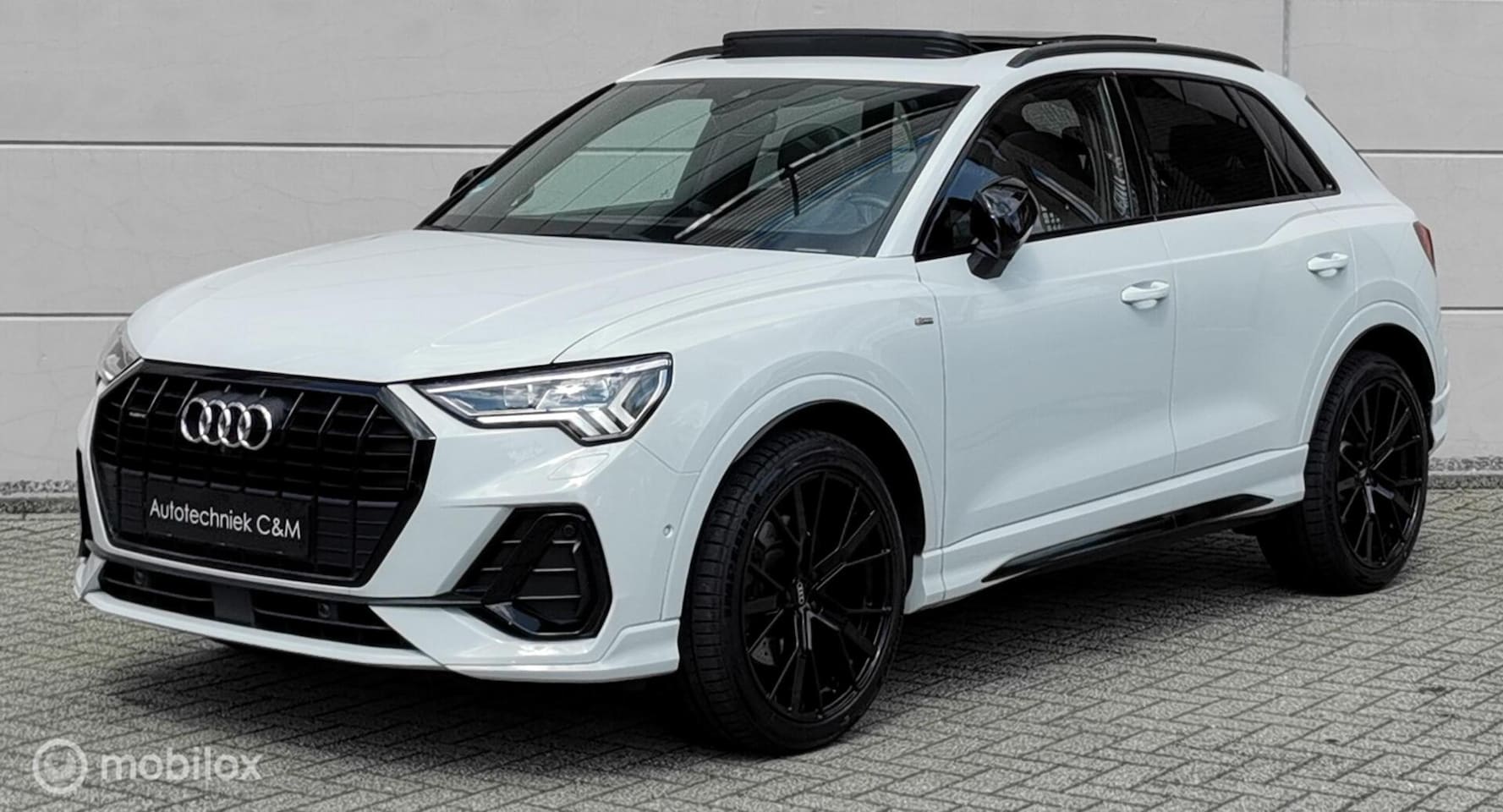 Audi Q3 - 40TFSI QUATTRO S-LINE 190PK/S-TRONIC/PANO/360CAMERA/ - AutoWereld.nl