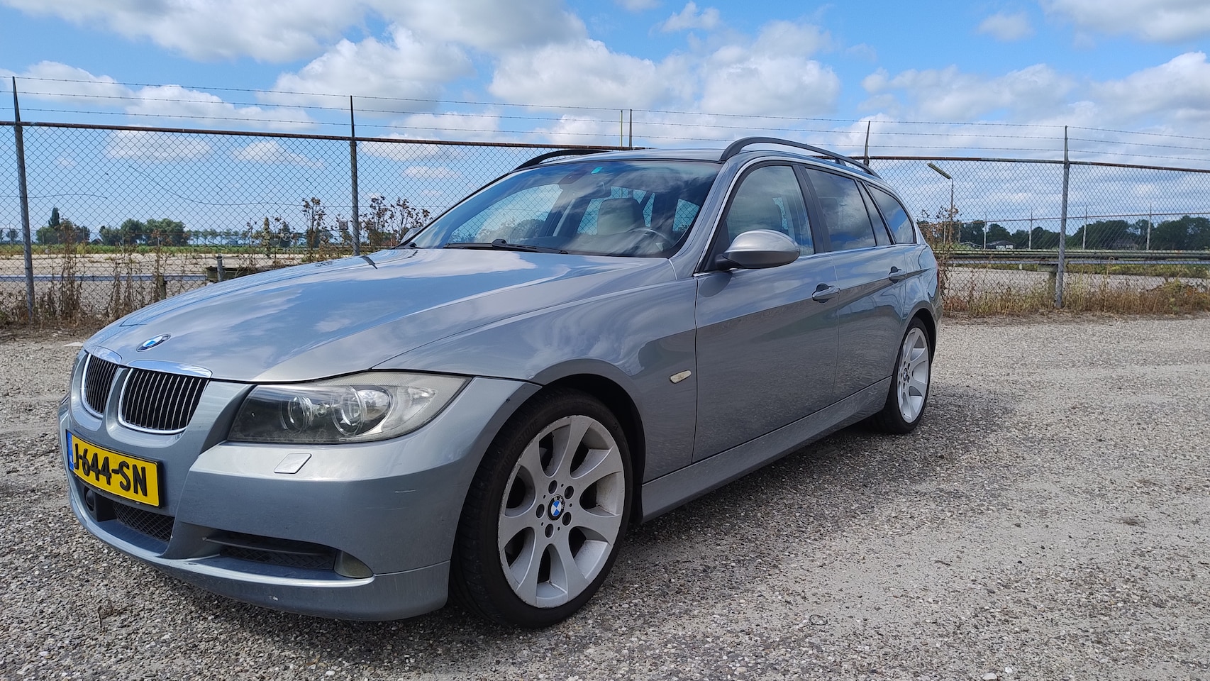 BMW 3-serie Touring - 325i High Executive - AutoWereld.nl