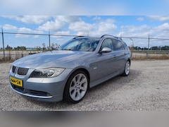 BMW 3-serie Touring - 325i High Executive