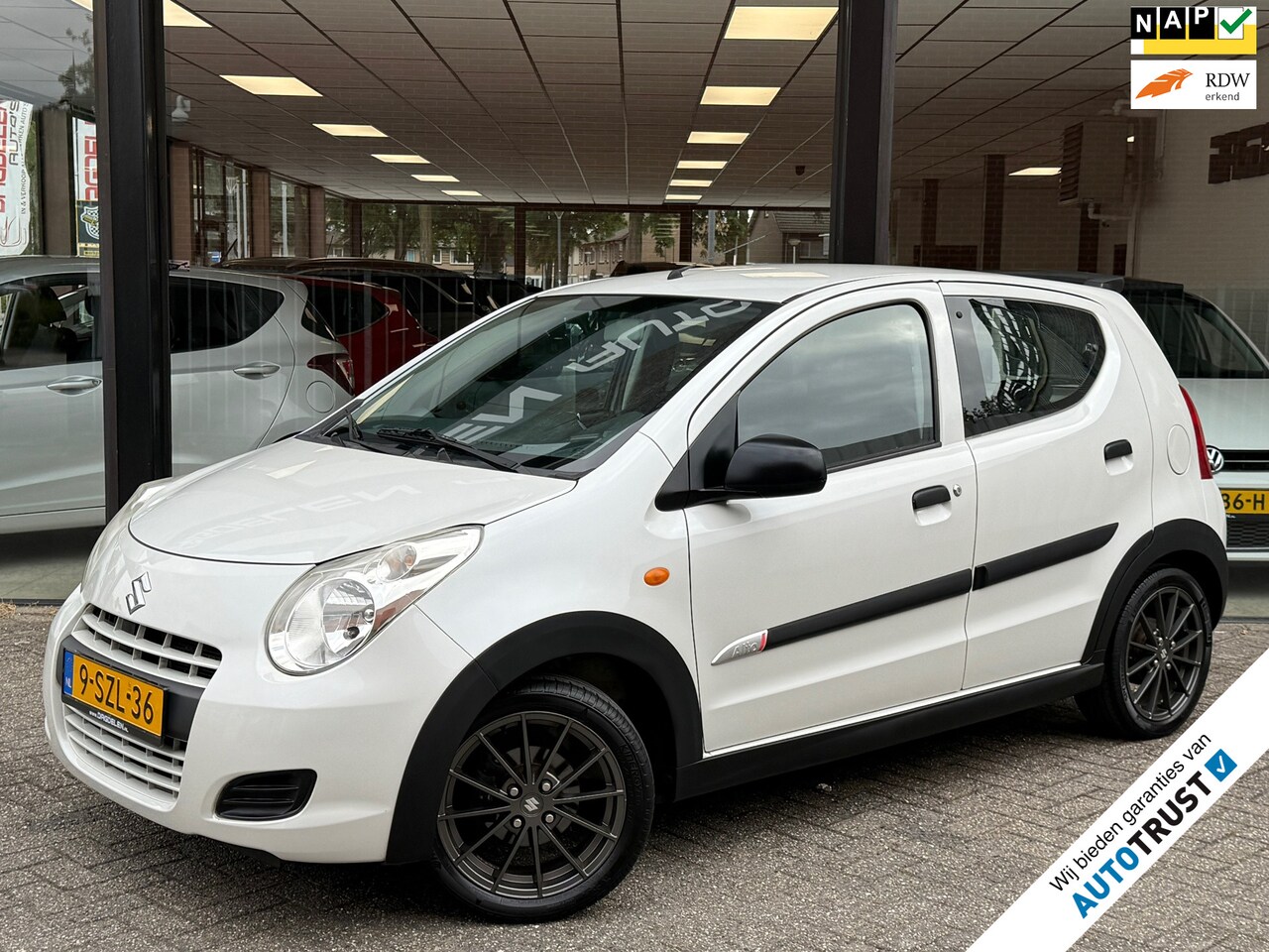 Suzuki Alto - 1.0 Exclusive 5drs AIRCO | ELEKTR PACK | PDC | NAP - AutoWereld.nl