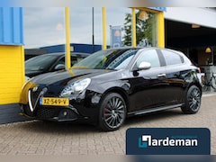 Alfa Romeo Giulietta - 1.4 T Distinctive Leder Nwe. Distri