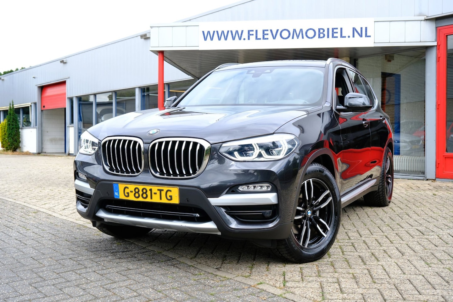 BMW X3 - SDrive20i 170pk Launch Edition High Executive Aut. Pano|1e Eig|Leder|Navi|Sportstoelen|Cam - AutoWereld.nl