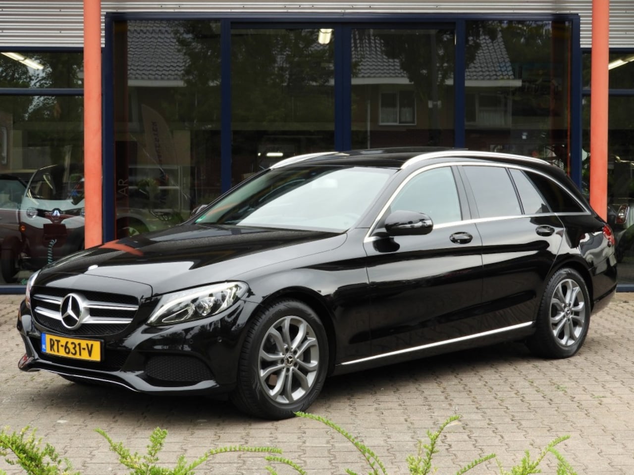 Mercedes-Benz C-klasse Estate - 180 ESTATE BUSINESS SOLUTION TREKHAAK/PANORAMADAK - AutoWereld.nl