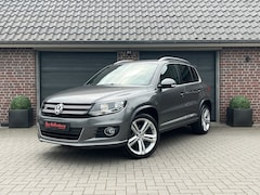Volkswagen Tiguan - 1.4 TSI R-LINE 160 PK 4MOTION TREKHAAK 19 INCH TOPSTAAT