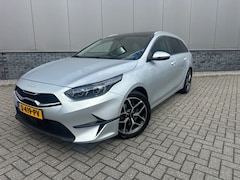 Kia Cee'd - Ceed 1.0 T-GDI ExecutiveLINE+Pano dak