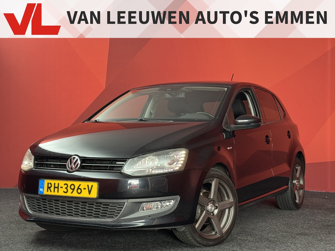 Volkswagen Polo - 1.6 TDI R-Line Edition | Pano | Led | Riem vv Clima | Pdc | Apple Android | Xenon | Uniek - AutoWereld.nl