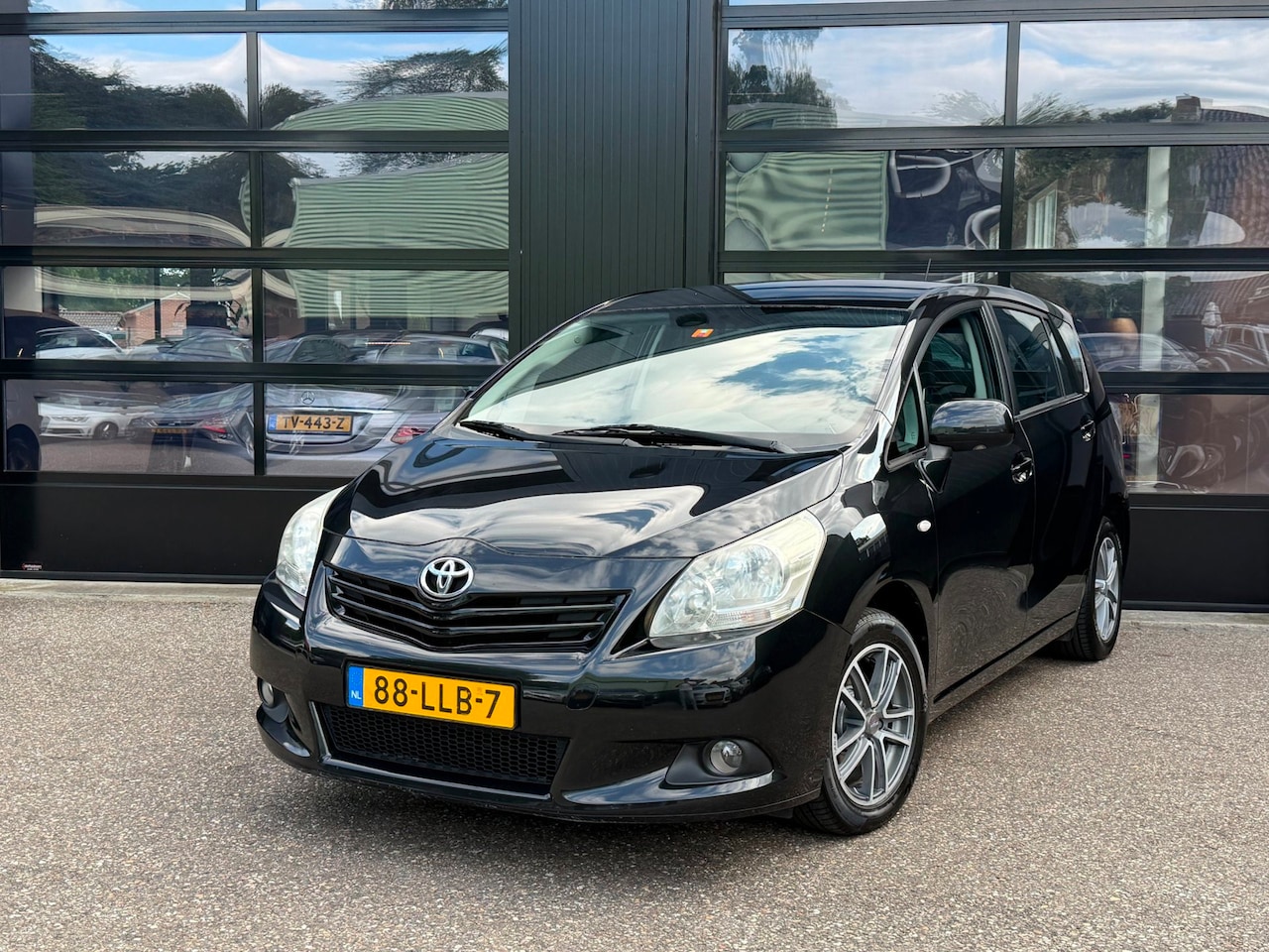 Toyota Verso - 1.8 VVT-i Aspiration Clima Navi Cruise - AutoWereld.nl