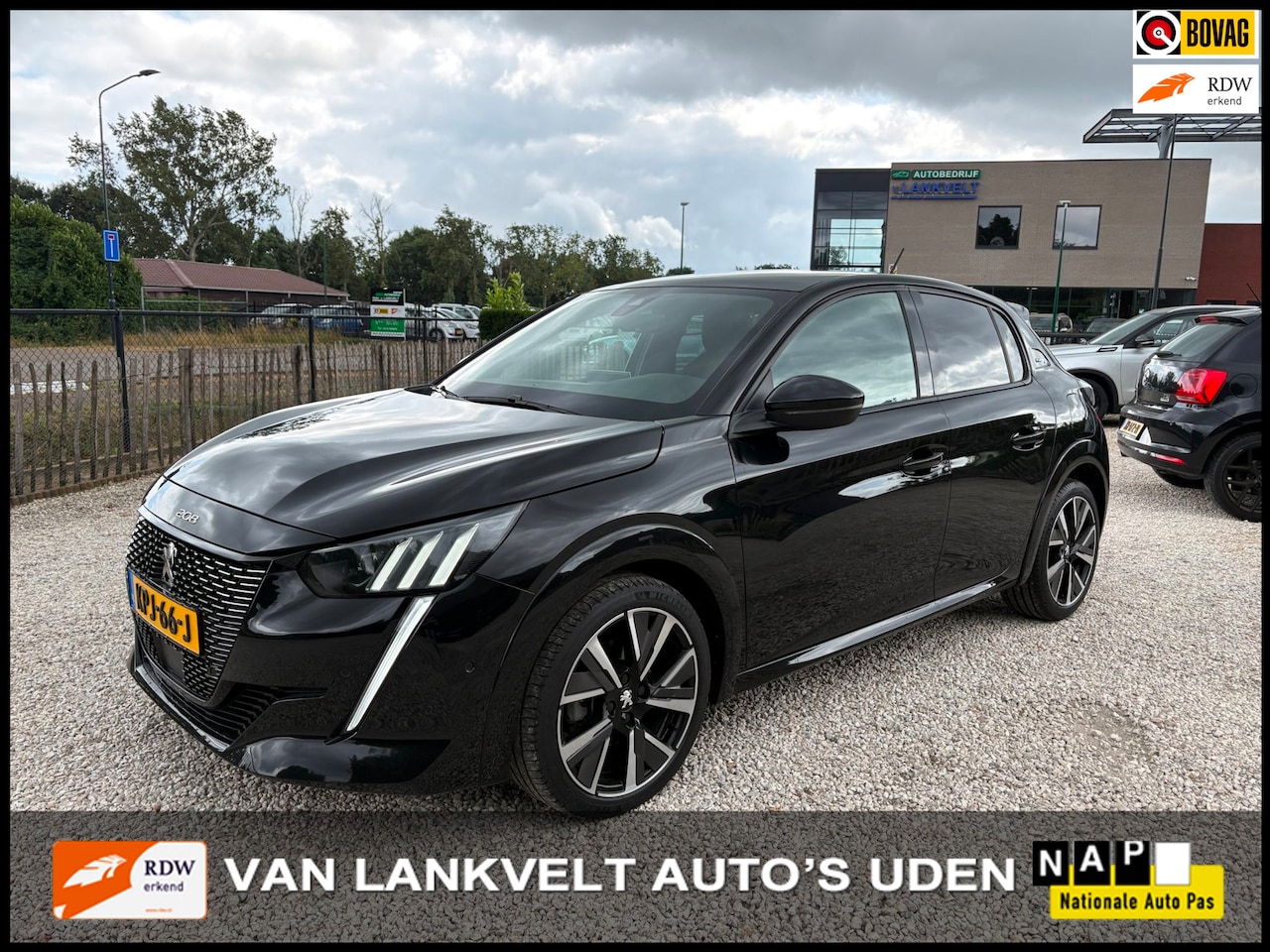 Peugeot 208 - 1.2 101pk Automaat GT Pack Panorama, LED, Apple Carplay - AutoWereld.nl