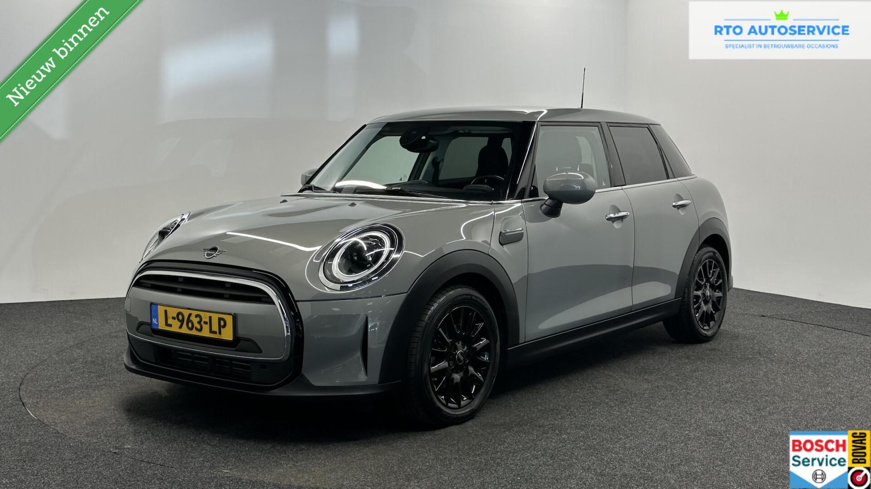 MINI 5-Deurs - 1.5 One Essential|Carplay|Camera|Cruise|Navi| - AutoWereld.nl