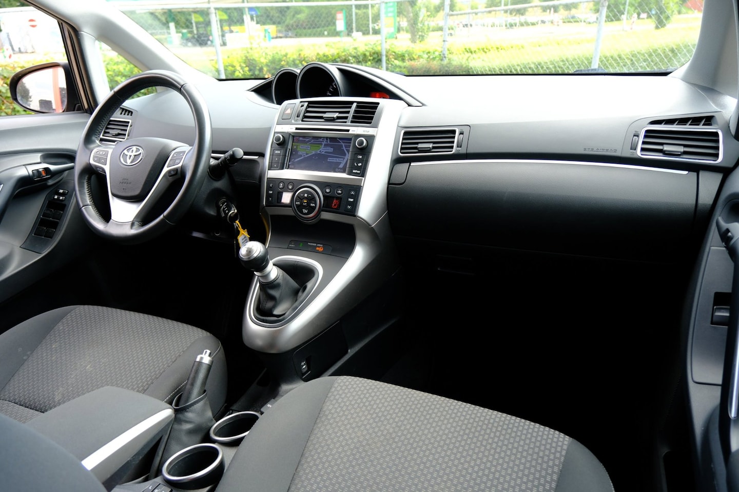 Toyota Verso - 1.8 VVT-i Business Navi|Cam|LMV|Clima - AutoWereld.nl