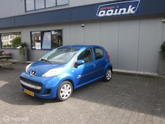 Peugeot 107 - 1.0-12V XS