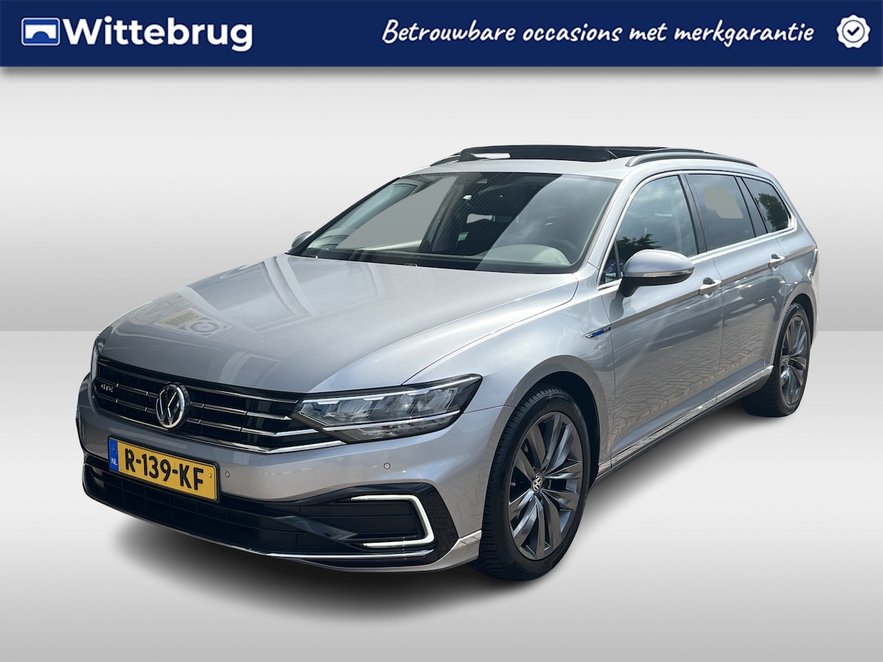 Volkswagen Passat Variant - 1.4 TSI PHEV GTE Business / AUTOMAAT/ PANO/ TREKHAAK/ ADAPTIVE CRUISE/ APP-CONNECT/ PARK.S - AutoWereld.nl